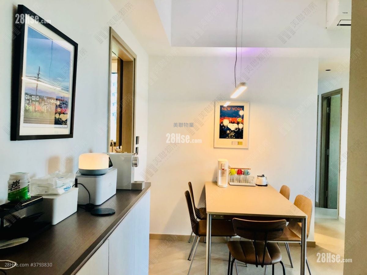 Wetland Seasons Park Sell 3 Bedrooms 667 ft²