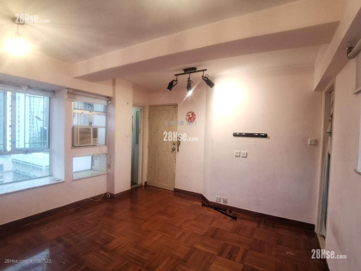 龙晖阁 租盘 220 平方尺