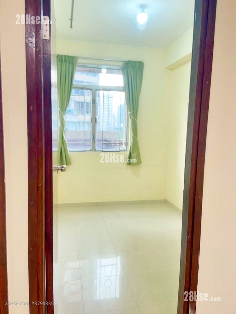 宝湖花园 租盘 343 平方尺