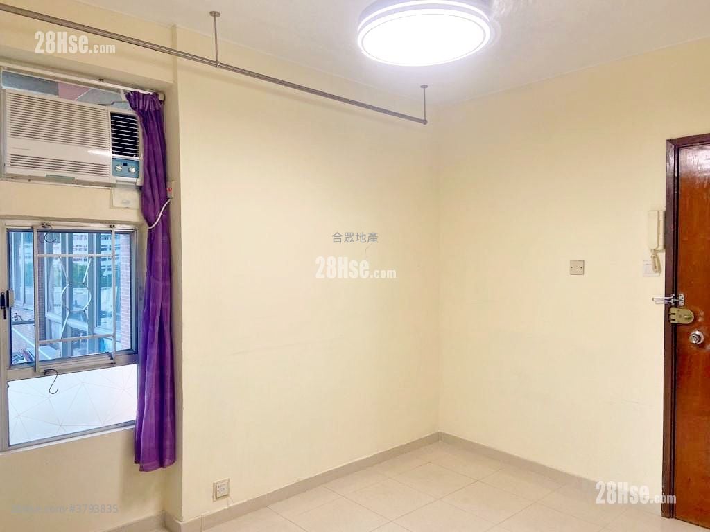 宝湖花园 租盘 343 平方尺