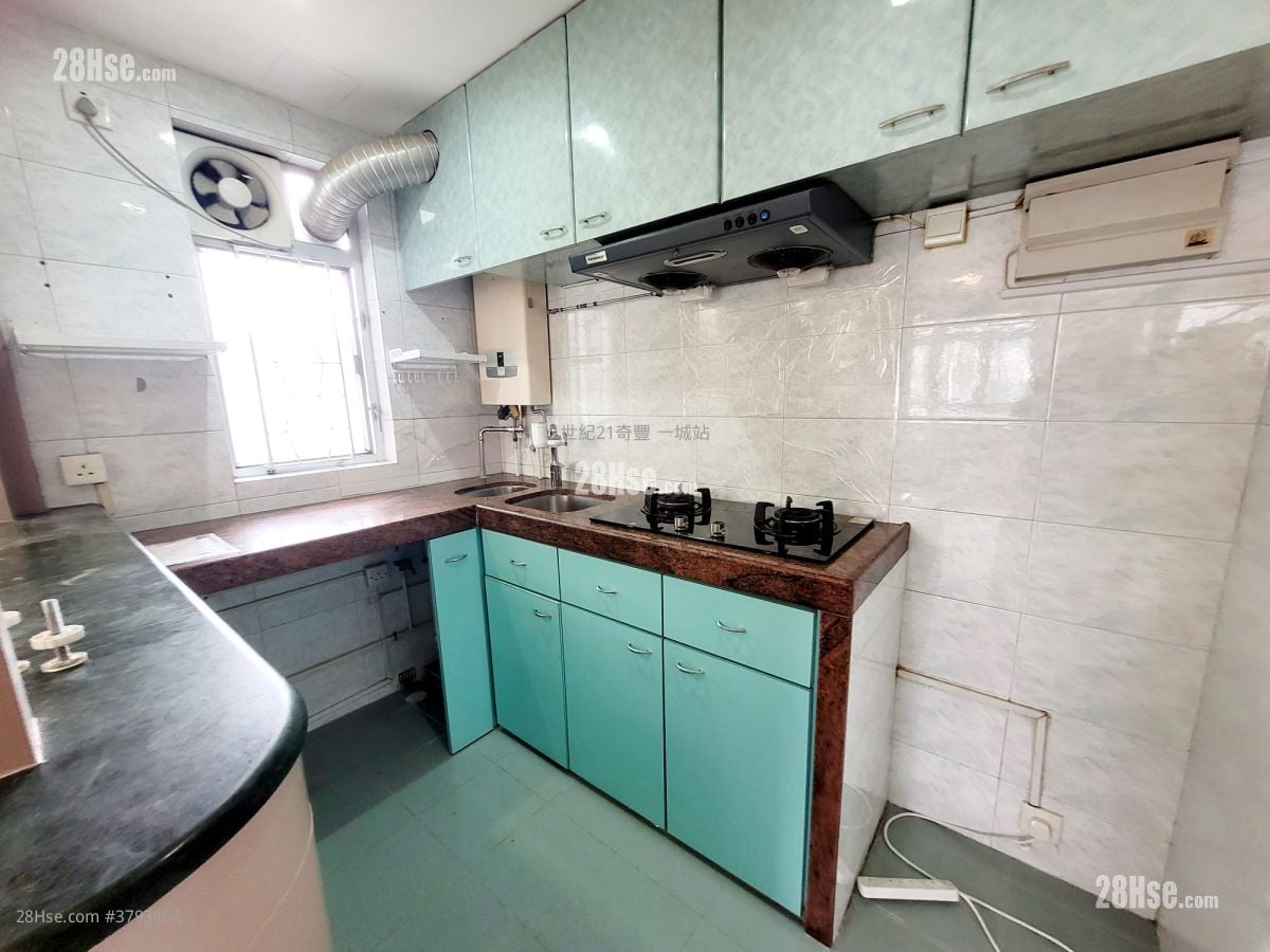 kitchen: City One Shatin Rental 3 Bedrooms , 1 Bathroom 515 ft²