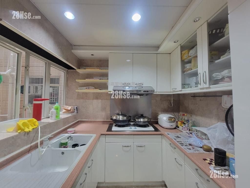 海逸豪园 售盘 3 房 1,100 平方尺