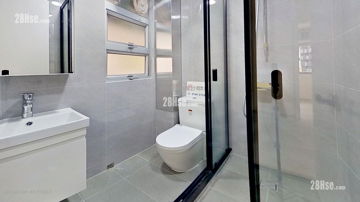 浴室: 嘉宁大厦 租盘 2 房 , 1 浴室 368 平方尺