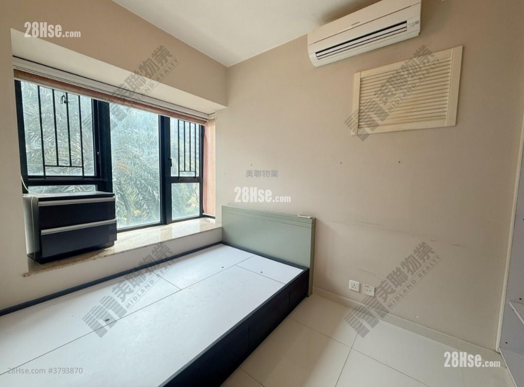 Park Island Sell 2 Bedrooms , 1 Bathroom 490 ft²