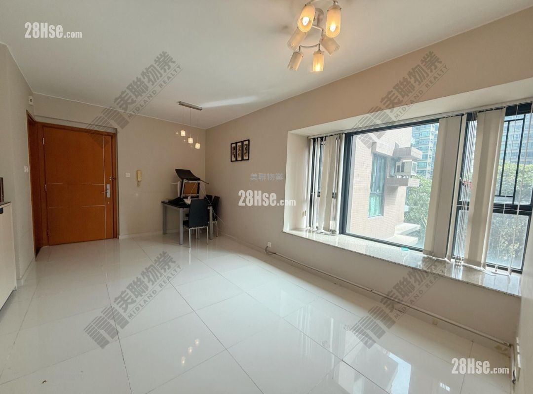 Park Island Sell 2 Bedrooms , 1 Bathroom 490 ft²