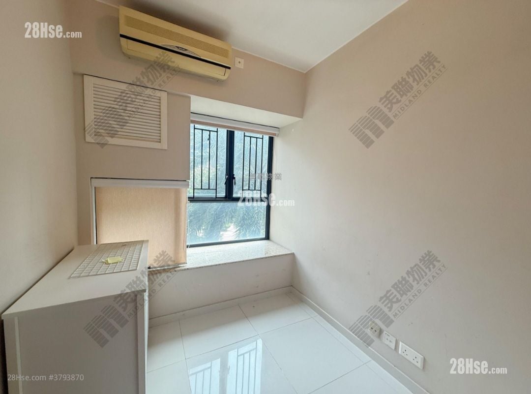 Park Island Sell 2 Bedrooms , 1 Bathroom 490 ft²