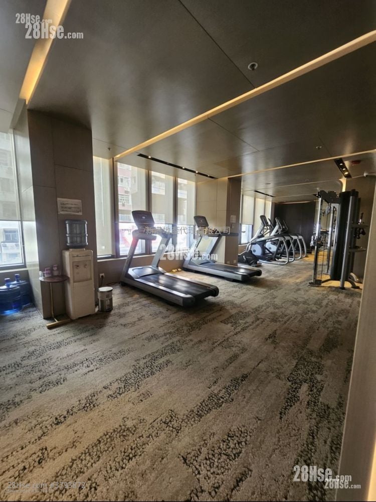 Axis Rental Studio , 1 Bathroom 212 ft²