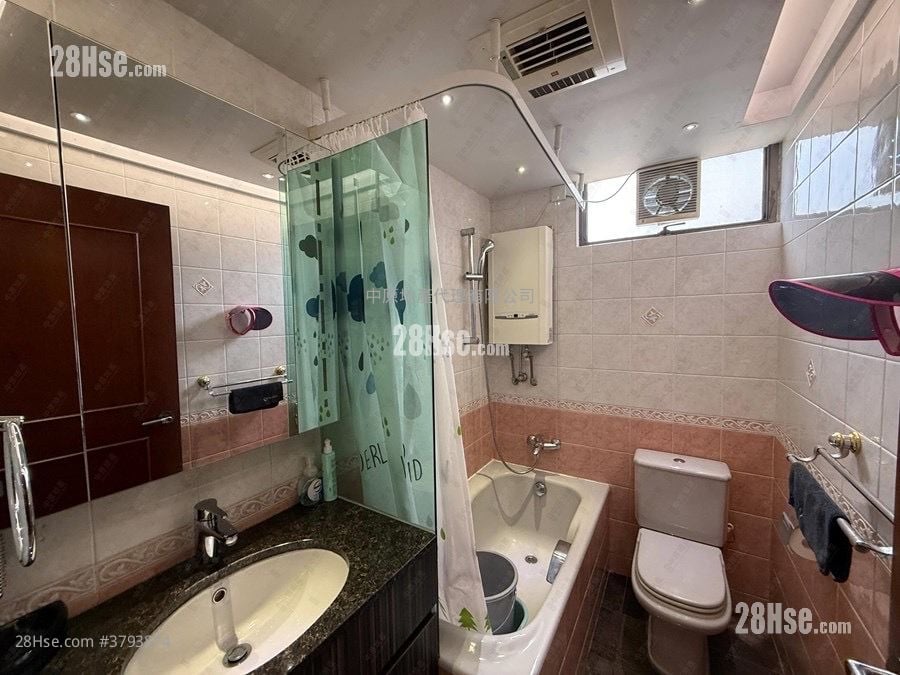 Bellevue Heights Sell 3 Bedrooms 1,025 ft²