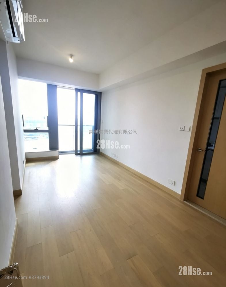 Marini Rental 2 Bedrooms , 1 Bathroom 522 ft²