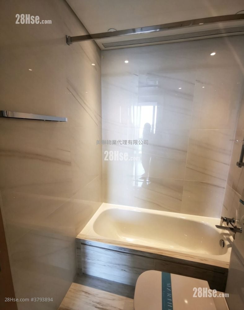 Marini Rental 2 Bedrooms , 1 Bathroom 522 ft²