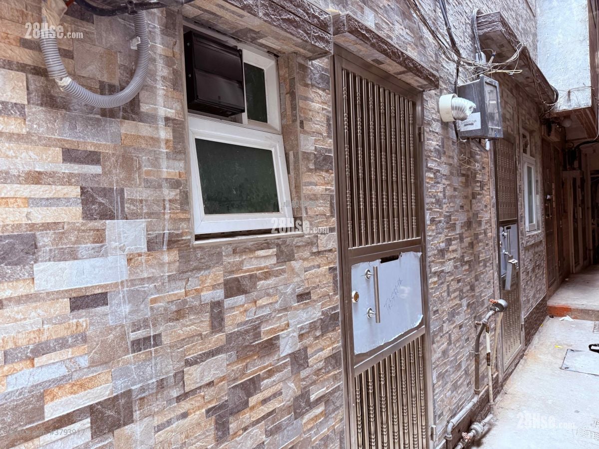 村屋 租盘 1 房 , 1 浴室 300 平方尺