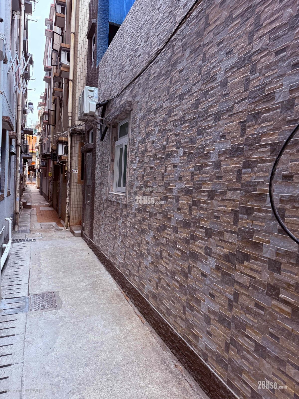 村屋 租盘 1 房 , 1 浴室 300 平方尺