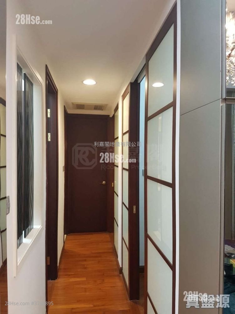 帝峰皇殿 售盘 4 房 , 3 浴室 1,060 平方尺