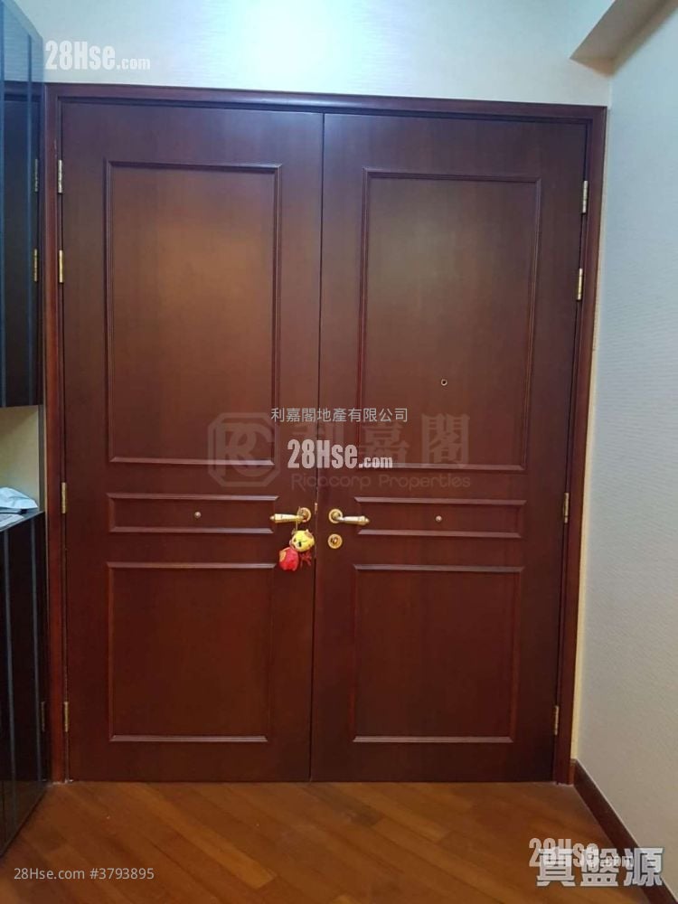 帝峰皇殿 售盘 4 房 , 3 浴室 1,060 平方尺