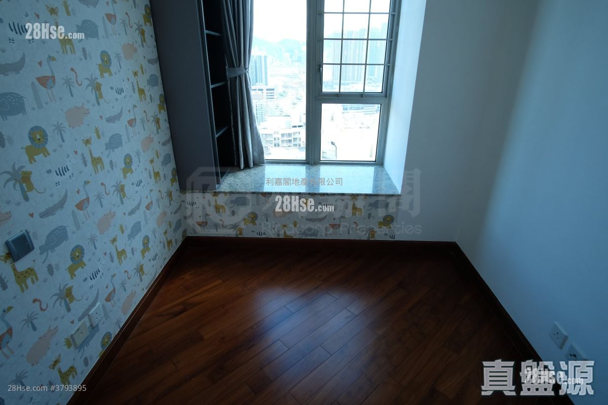 帝峰皇殿 售盘 4 房 , 3 浴室 1,060 平方尺