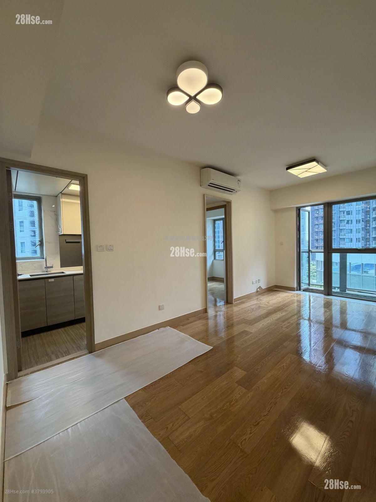 The Spectra Sell 3 Bedrooms 621 ft²