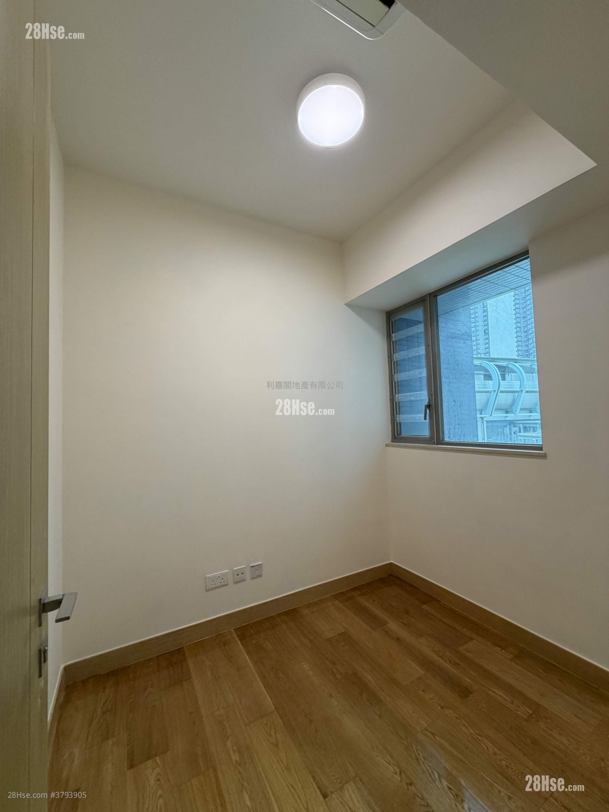 The Spectra Sell 3 Bedrooms 621 ft²