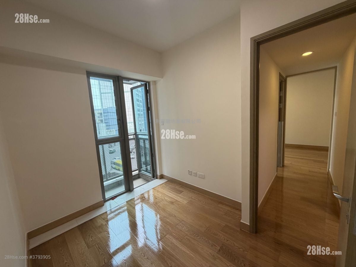 The Spectra Sell 3 Bedrooms 621 ft²