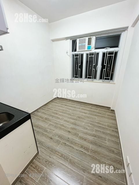 Hang Fook Building Rental Studio , 1 Bathroom 120 ft²