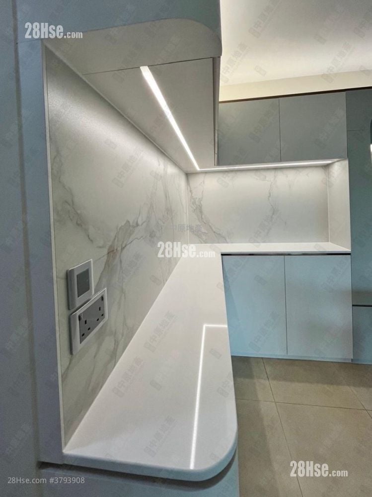 Festival City Sell 4 Bedrooms , 2 Bathrooms 1,038 ft²