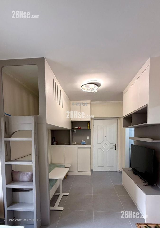 冠丰大厦 售盘 2 房 , 1 浴室 329 平方尺