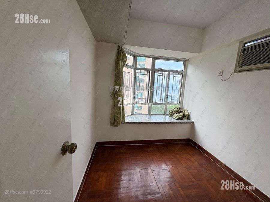 Ma On Shan Centre Sell 2 Bedrooms 375 ft²