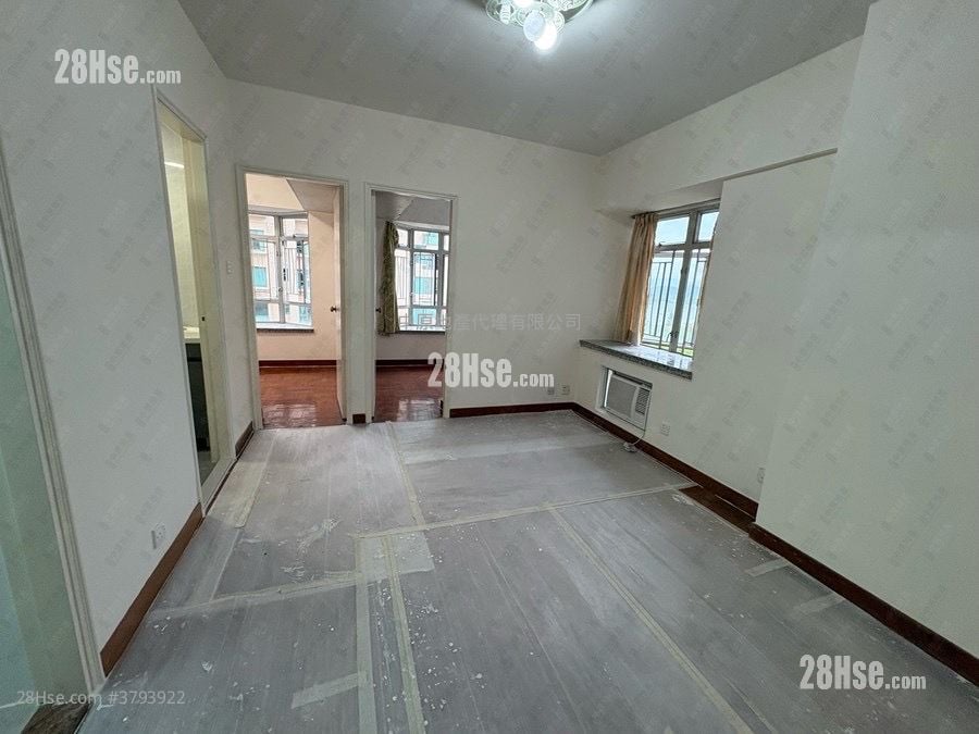 Ma On Shan Centre Sell 2 Bedrooms 375 ft²