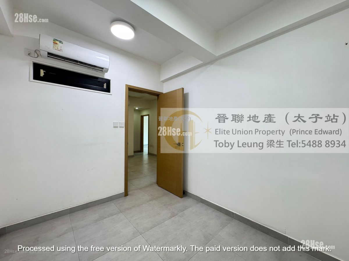 Edward Mansion Sell 4 Bedrooms , 2 Bathrooms 855 ft²