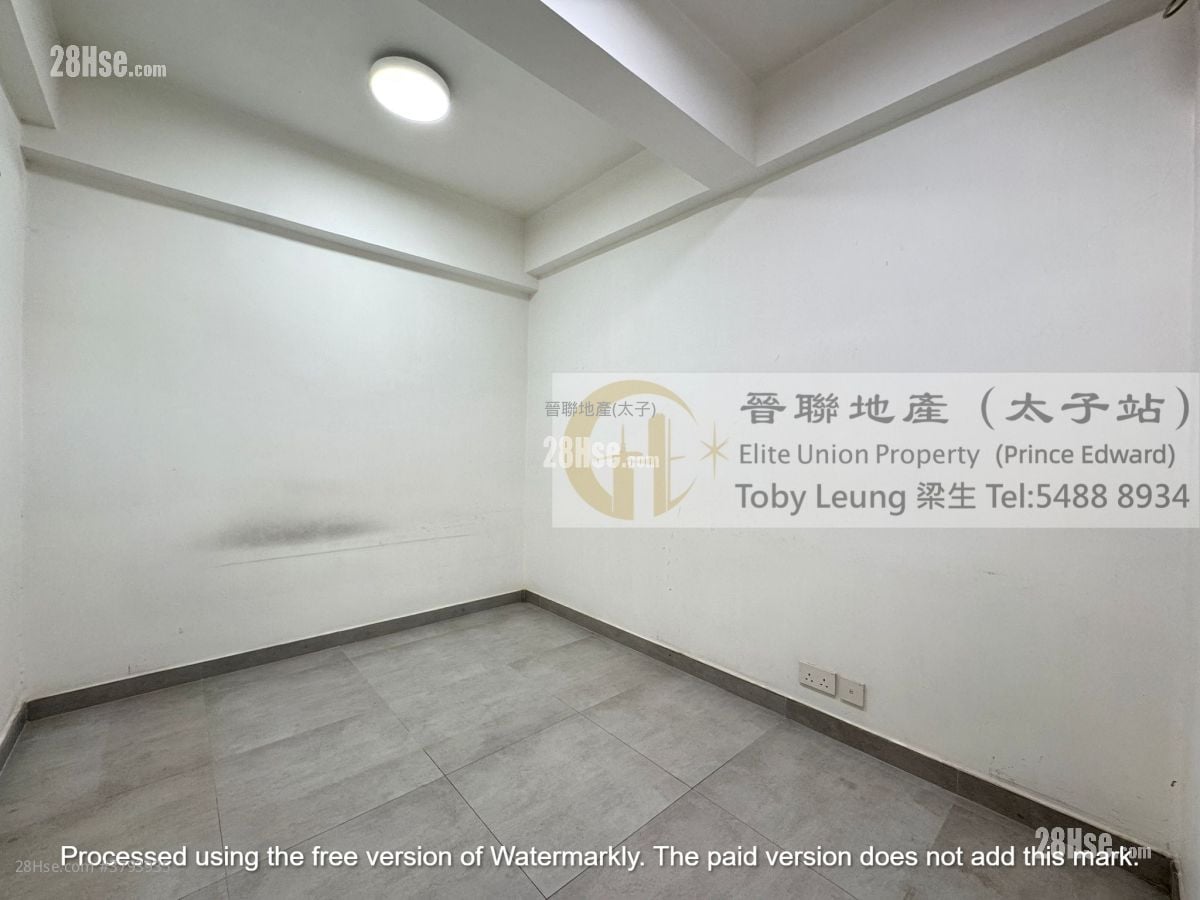 Edward Mansion Sell 4 Bedrooms , 2 Bathrooms 855 ft²