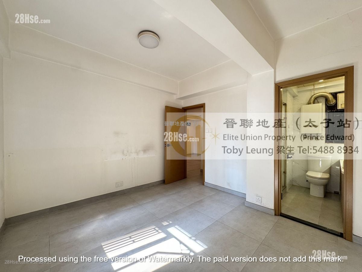 Edward Mansion Sell 4 Bedrooms , 2 Bathrooms 855 ft²