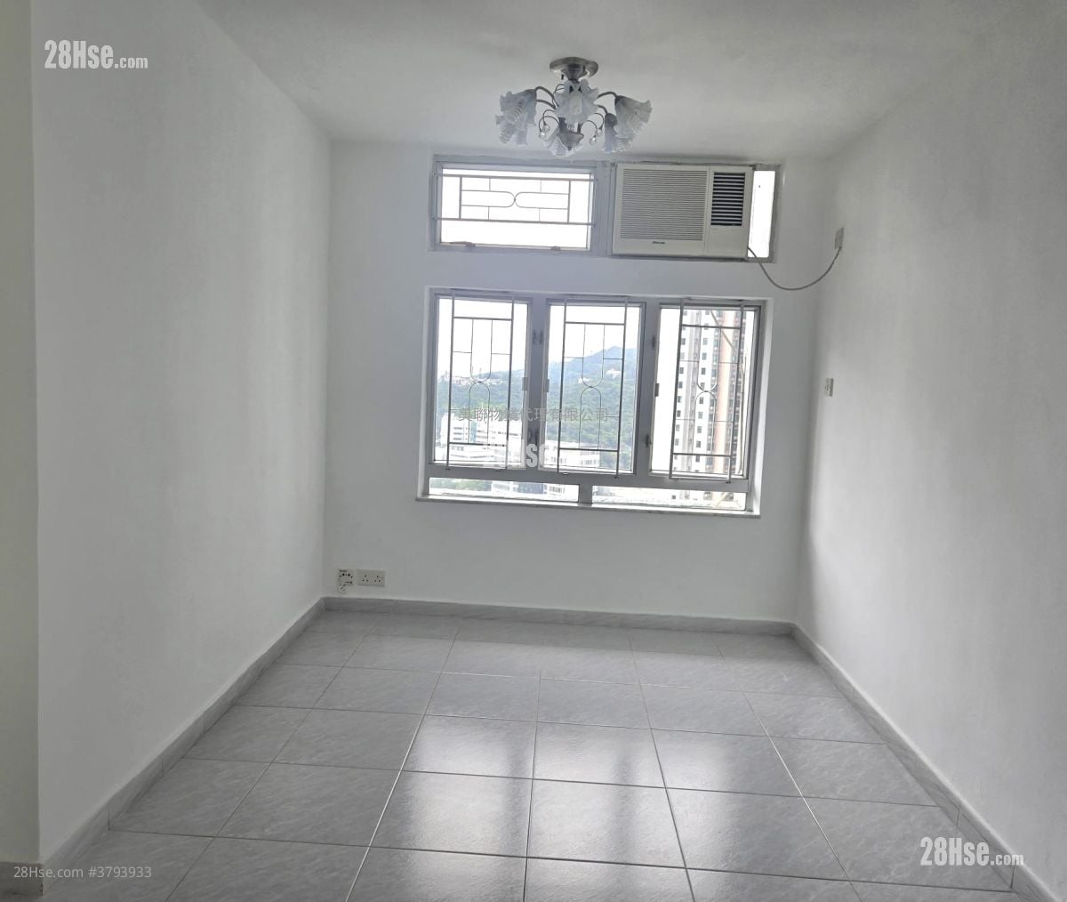 颂明苑 售盘 3 房 554 平方尺