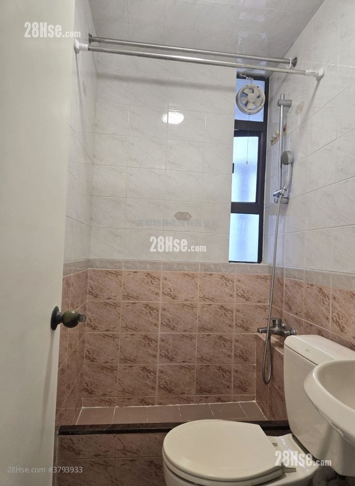 颂明苑 售盘 3 房 554 平方尺