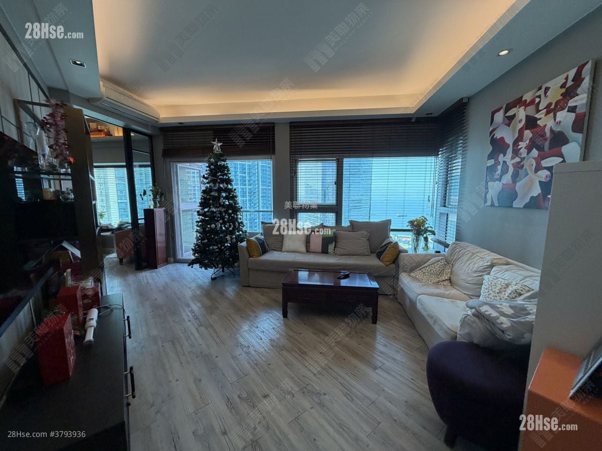 漾日居 售盘 4 房 , 3 浴室 1,681 平方尺