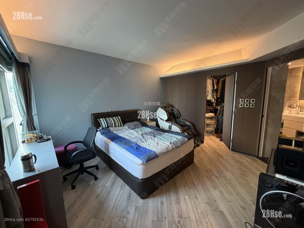 漾日居 售盘 4 房 , 3 浴室 1,681 平方尺