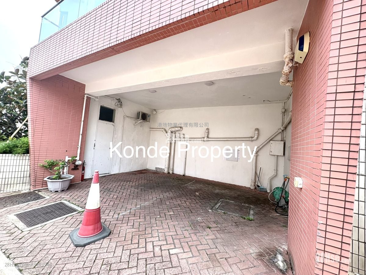 Sunshine Villa 售盘 1,690 平方尺