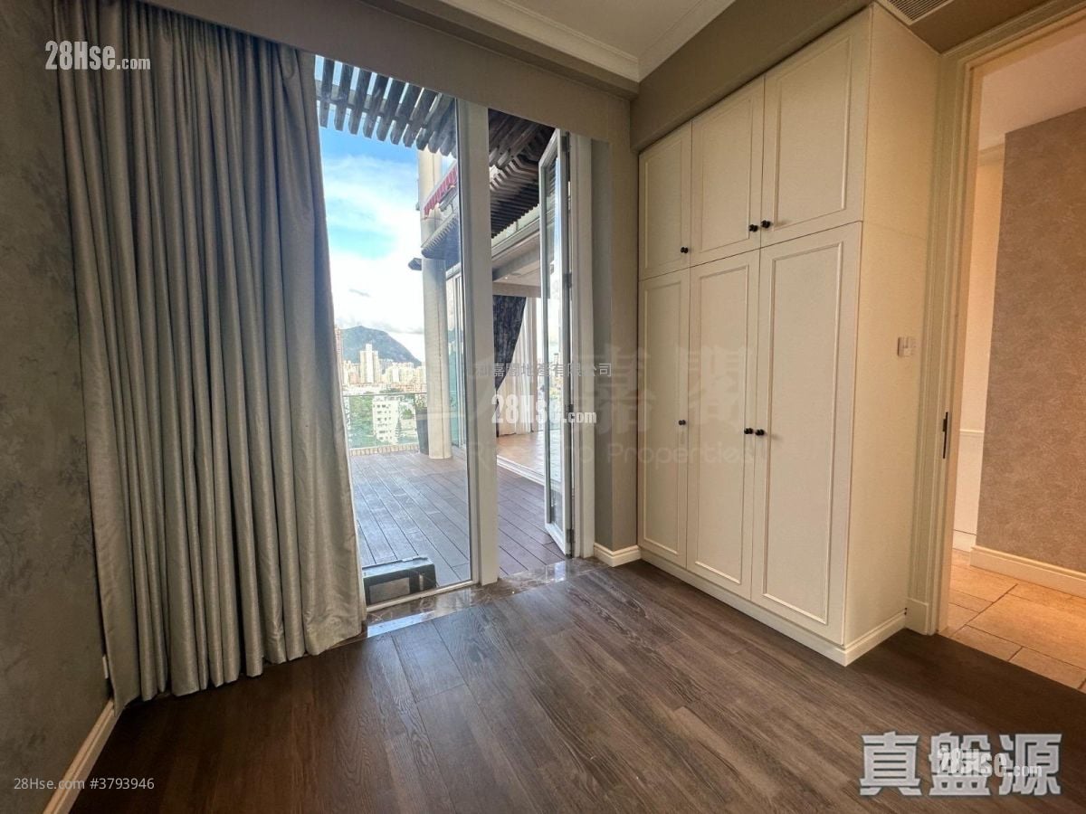 毕架山一号 售盘 4 房 1,887 平方尺