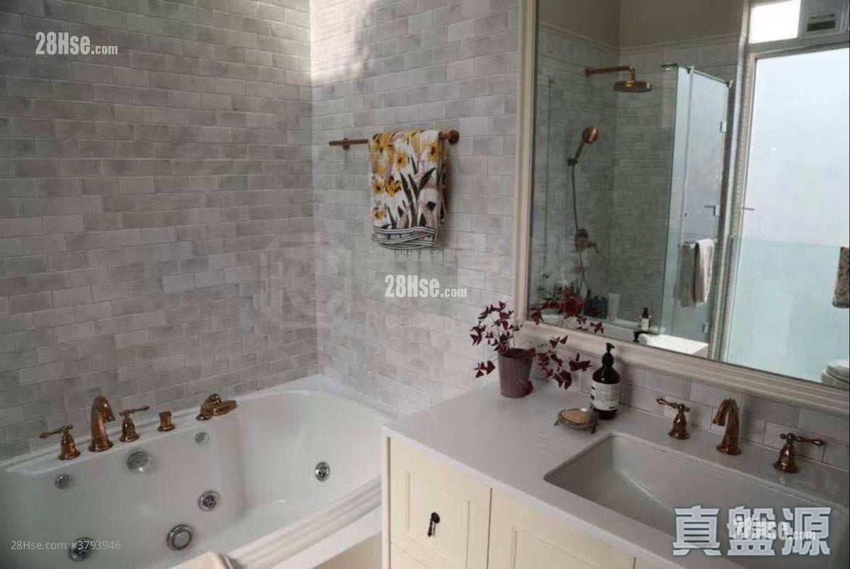 毕架山一号 售盘 4 房 1,887 平方尺