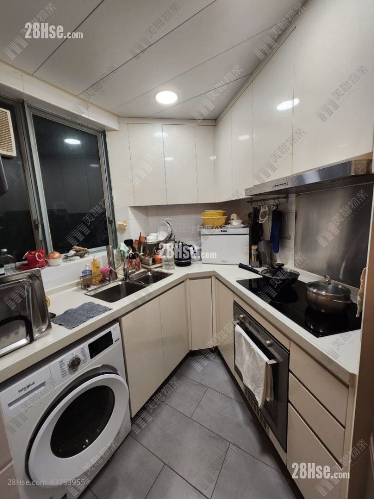 Ocean Shores Sell 2 Bedrooms , 2 Bathrooms 511 ft²