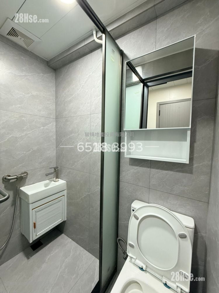 利成大厦 租盘 1 房 180 平方尺