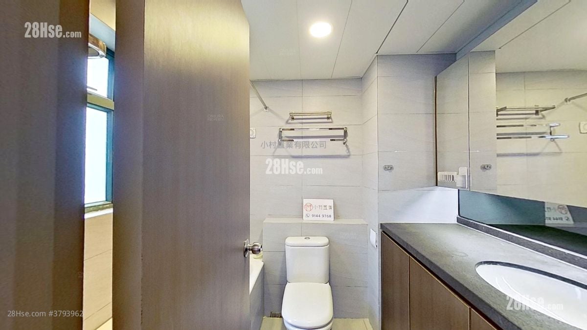 浴室: 万茂苑 租盘 3 房 , 2 浴室 962 平方尺