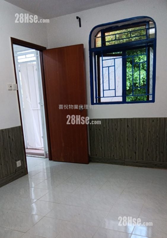 村屋 租盘 1 房 , 1 浴室 350 平方尺