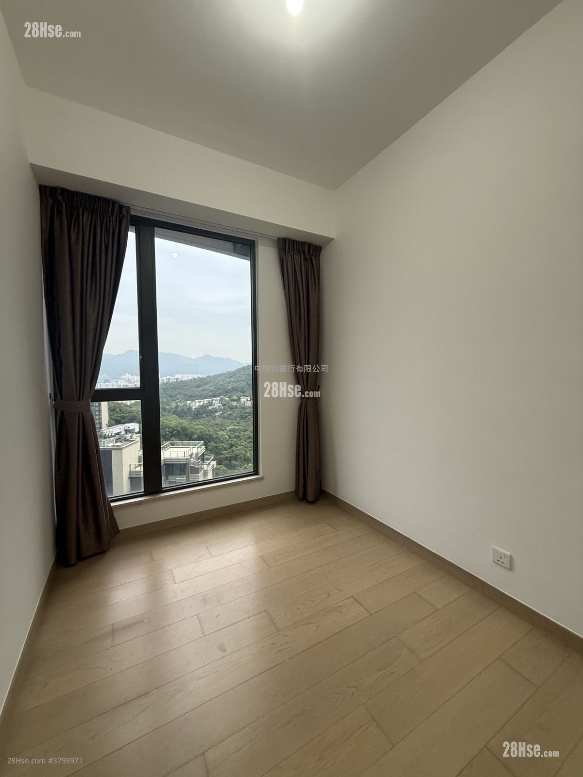 玖珑山 租盘 955 平方尺