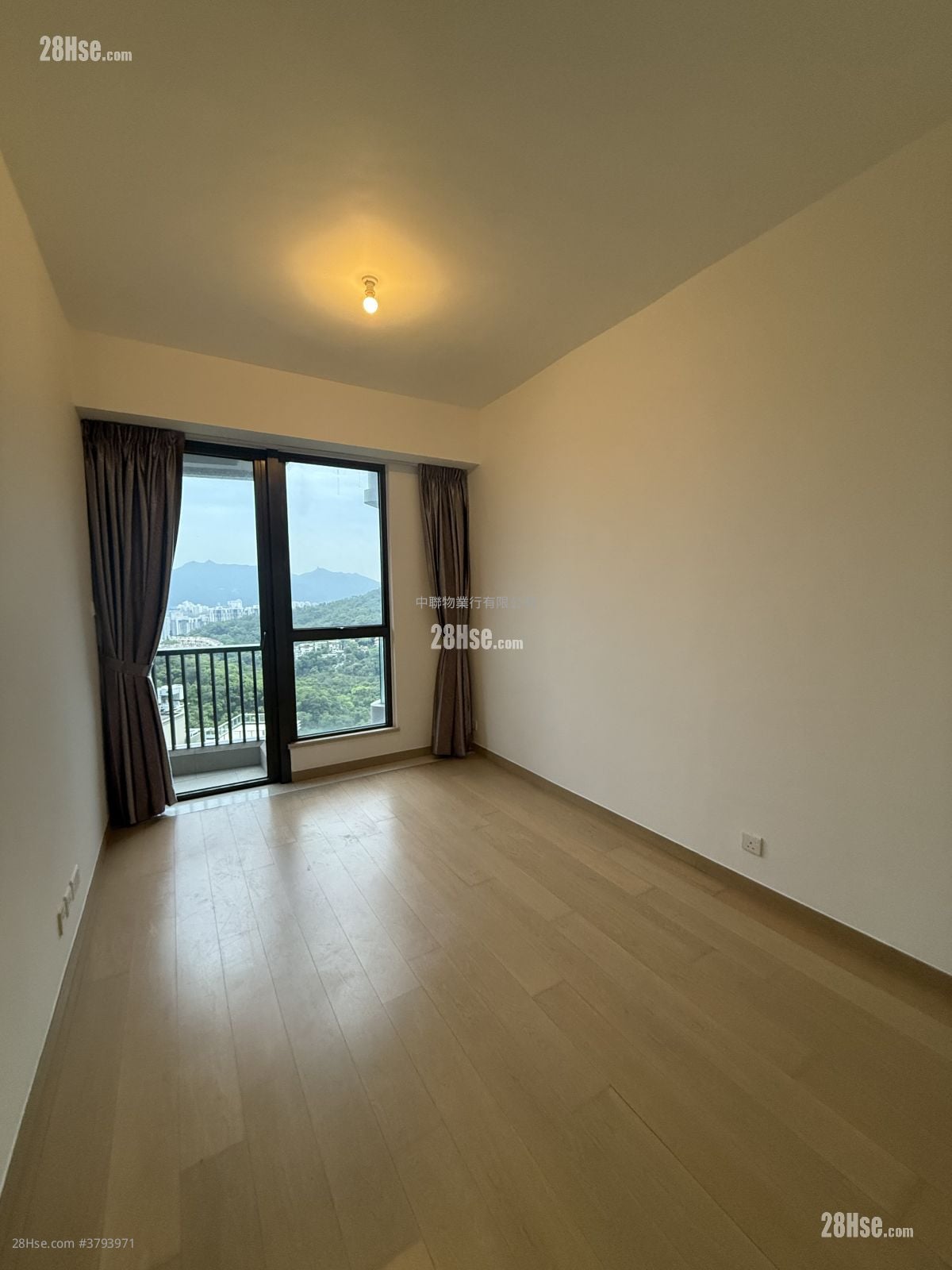 玖珑山 租盘 955 平方尺