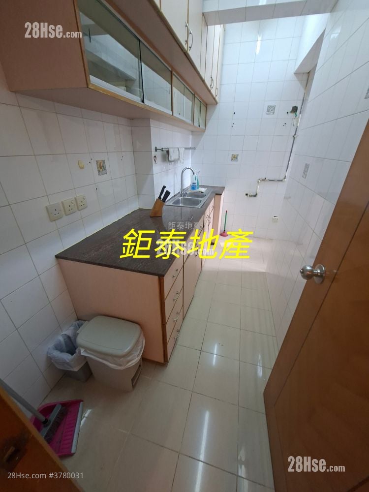 仁安大厦 售盘 4 房 , 1 浴室 771 平方尺