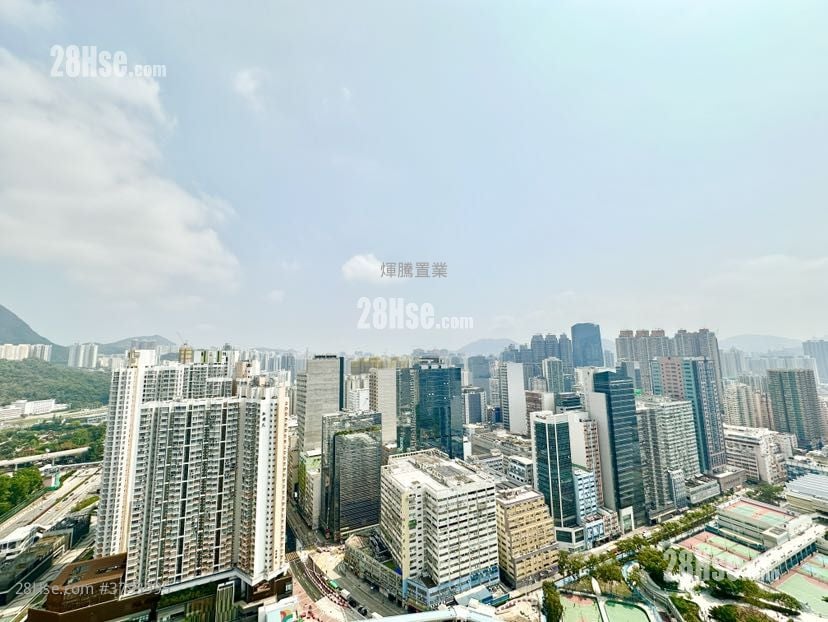 现崇山 租盘 3 房 , 2 浴室 946 平方尺