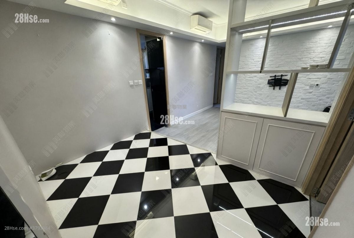 Ocean Pride Sell 3 Bedrooms , 2 Bathrooms 773 ft²