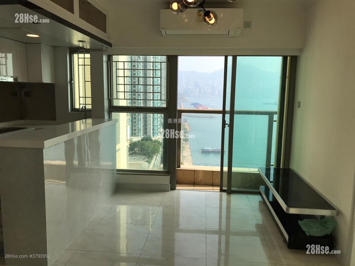 Hampton Place Sell 2 Bedrooms , 1 Bathroom 429 ft²