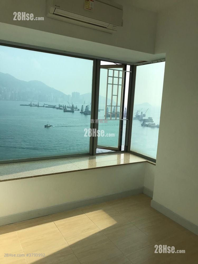 Hampton Place Sell 2 Bedrooms , 1 Bathroom 429 ft²