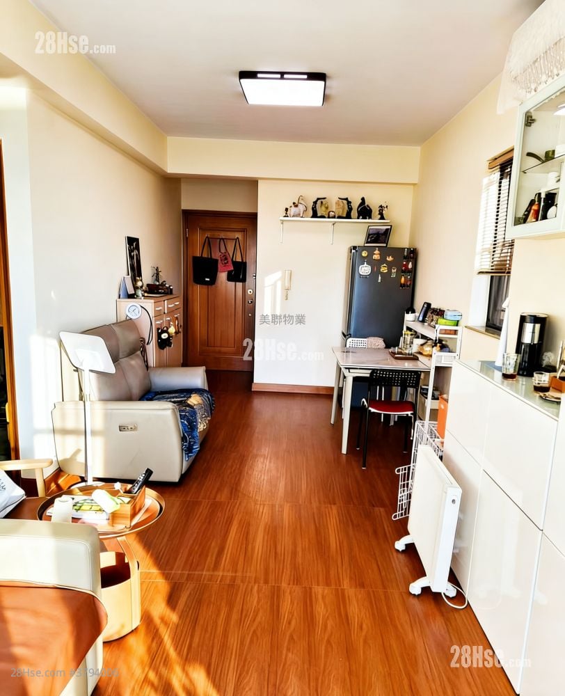 Park Island Sell 2 Bedrooms , 1 Bathroom 594 ft²