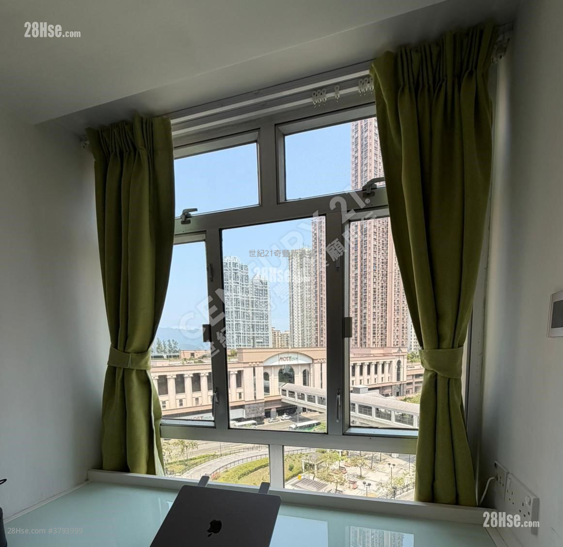 Sunshine City Rental 2 Bedrooms , 1 Bathroom 337 ft²